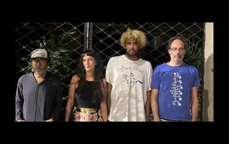 Fotografia colorida do Grupo Oruã por Alvaro Mendes