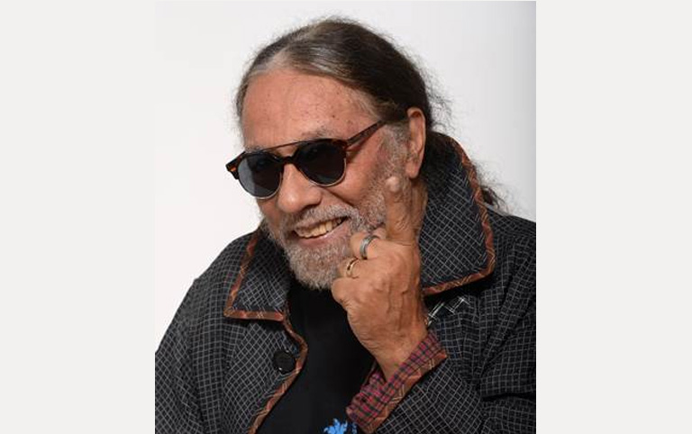 Fotografia colorida de Jarbas Mariz por Arnaldo Torres